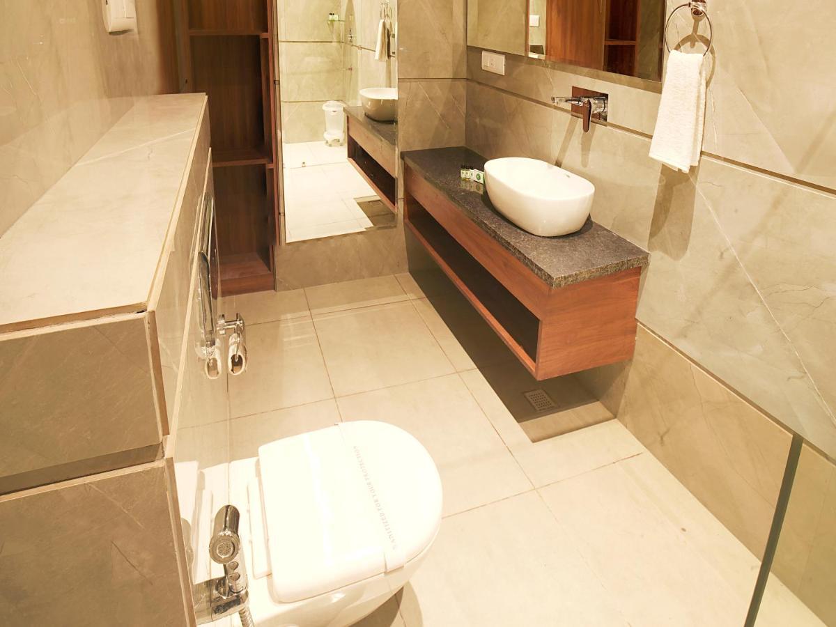 Hotel Green Land Heights อัมริตสา ภายนอก รูปภาพ