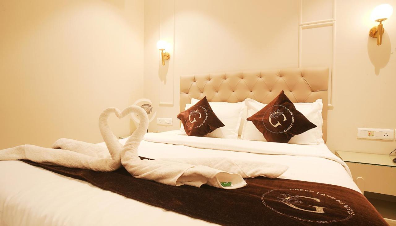 Hotel Green Land Heights อัมริตสา ภายนอก รูปภาพ
