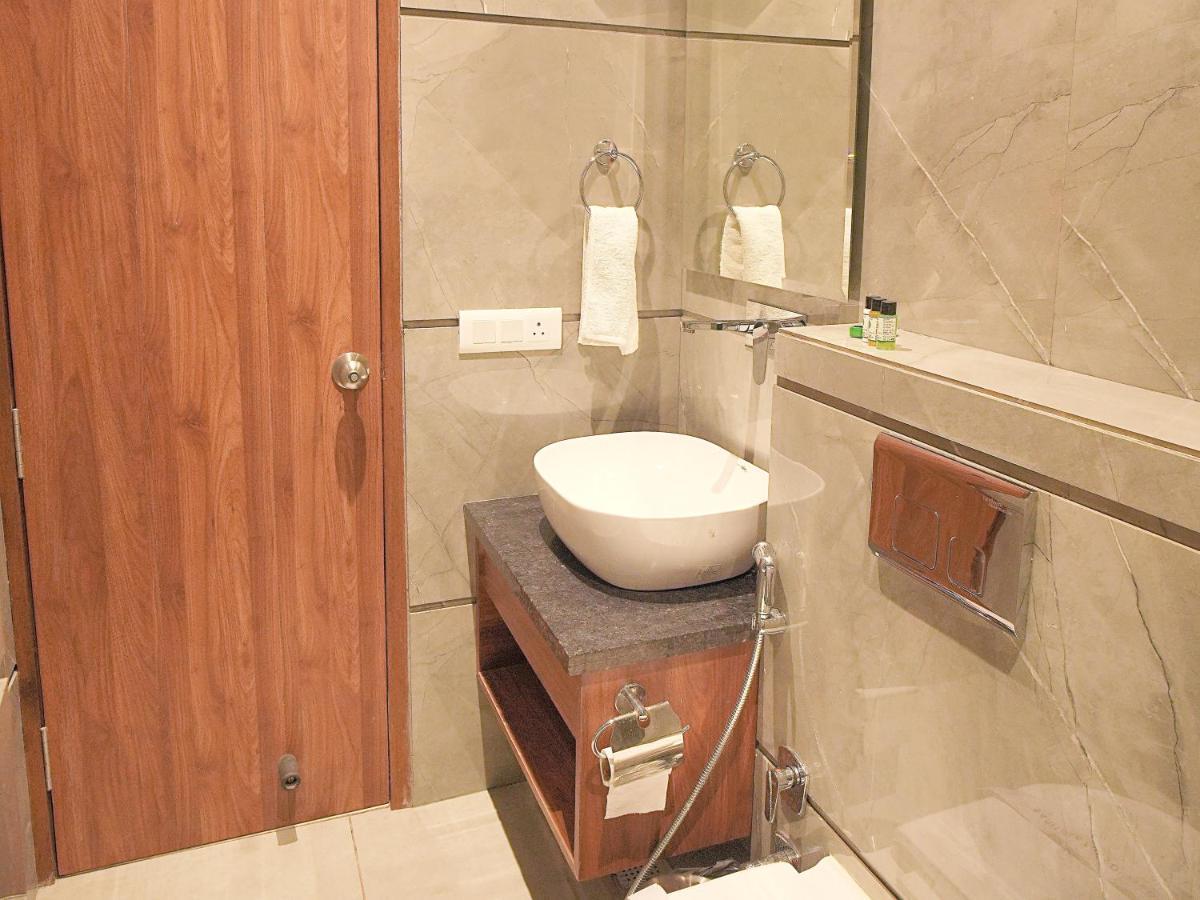 Hotel Green Land Heights อัมริตสา ภายนอก รูปภาพ