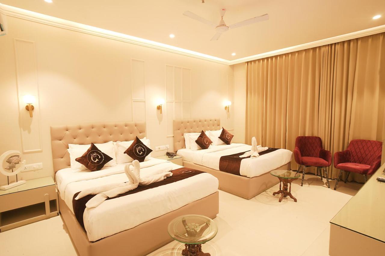 Hotel Green Land Heights อัมริตสา ภายนอก รูปภาพ